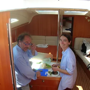 La Casa Di Ulisse Bed & Breakfast